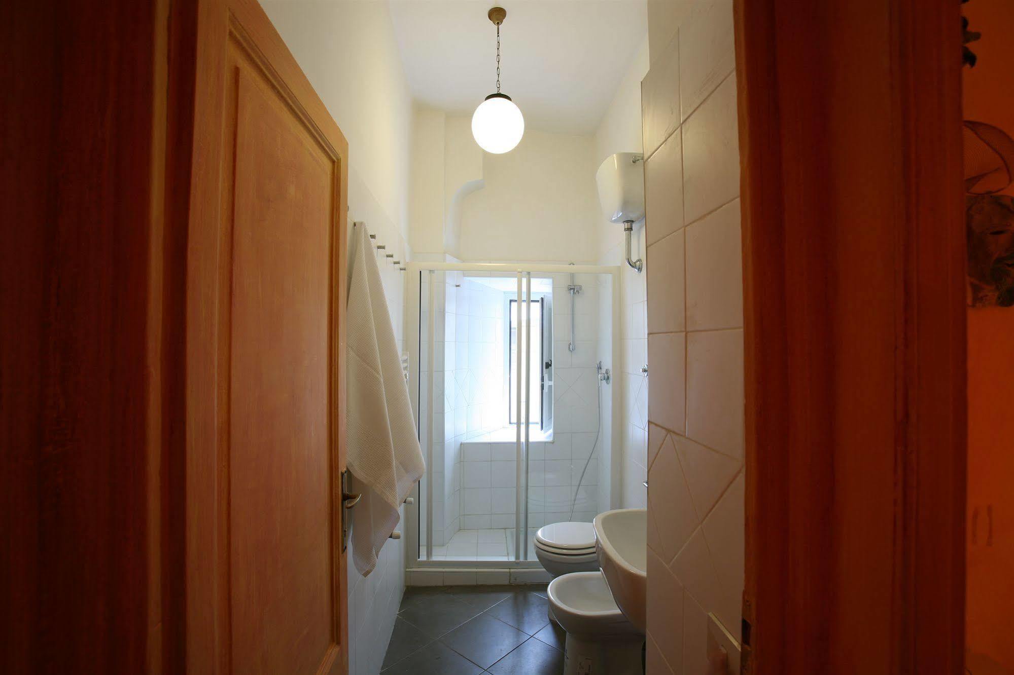 Momi Bed And Breakfast Ρώμη Εξωτερικό φωτογραφία